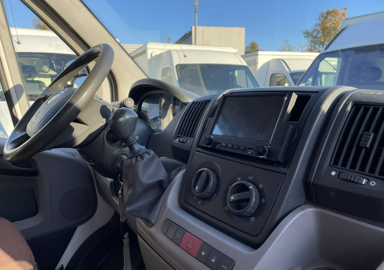 Lizingu i  Fiat Ducato Autosklep Gastronomiczny food truck foodtruck sklep W-zas DMC3500 20 Fiat Ducato Autosklep Gastronomiczny food truck foodtruck sklep W-zas DMC3500 20: foto 14