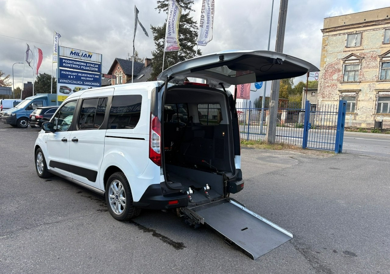 Ford Tourneo Connect II Connect dla niepełnosprawnych Rampa Inwalida PFRON 2021 1.5TDci Auto - Makinë me portobagazh: foto 4 Ford Tourneo Connect II Connect dla niepełnosprawnych Rampa Inwalida PFRON 2021 1.5TDci Auto - Makinë me portobagazh: foto 4