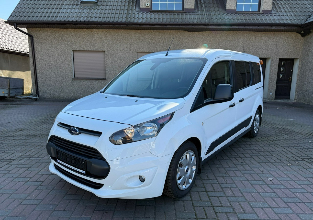 Ford Transit Connect Ford Connect dla niepełnosprawnych Rampa Inwalida 2019 - Veturë: foto 5 Ford Transit Connect Ford Connect dla niepełnosprawnych Rampa Inwalida 2019 - Veturë: foto 5