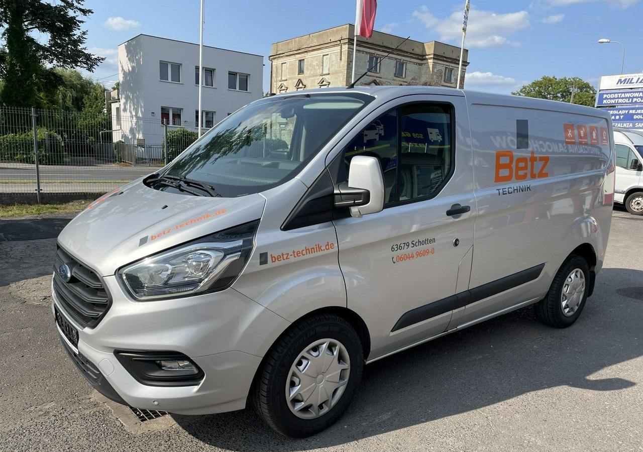 Ford Transit Transit Custom Ford Transit Custom 2.0-130KM AUTOMAT Klima Model 201 - Furgon: foto 2 Ford Transit Transit Custom Ford Transit Custom 2.0-130KM AUTOMAT Klima Model 201 - Furgon: foto 2