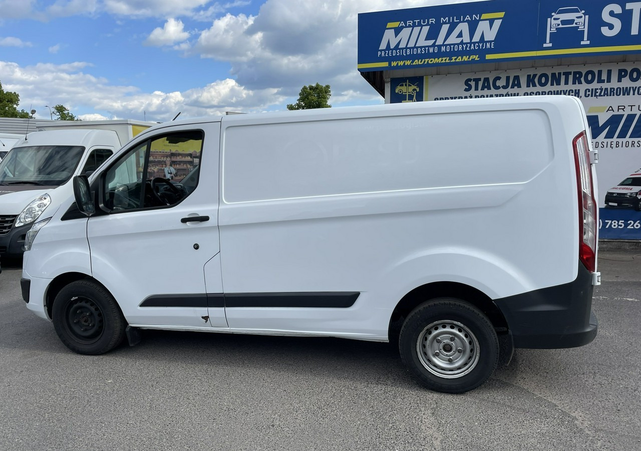 Ford Transit Transit Custom Transit Custom 2.0 Klima 153tkm Model 2018 - Furgon: foto 5 Ford Transit Transit Custom Transit Custom 2.0 Klima 153tkm Model 2018 - Furgon: foto 5
