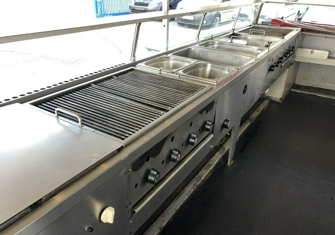 Inna Inny Autosklep Gastronomicznay Foodtruck sklep Food truck Gril imbis Borc - Rimorkio shpërndarëse: foto 2 Inna Inny Autosklep Gastronomicznay Foodtruck sklep Food truck Gril imbis Borc - Rimorkio shpërndarëse: foto 2