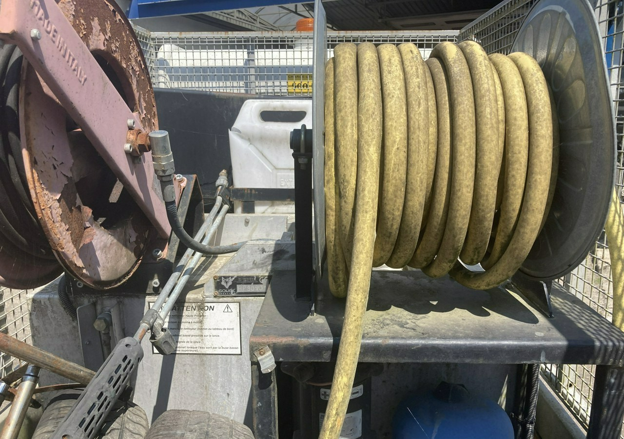 Inna Inny Goupli Myjka wysokociśnieniowa Wuko asenizacyjny kanalizacja - Kamion me vakuum: foto 5 Inna Inny Goupli Myjka wysokociśnieniowa Wuko asenizacyjny kanalizacja - Kamion me vakuum: foto 5