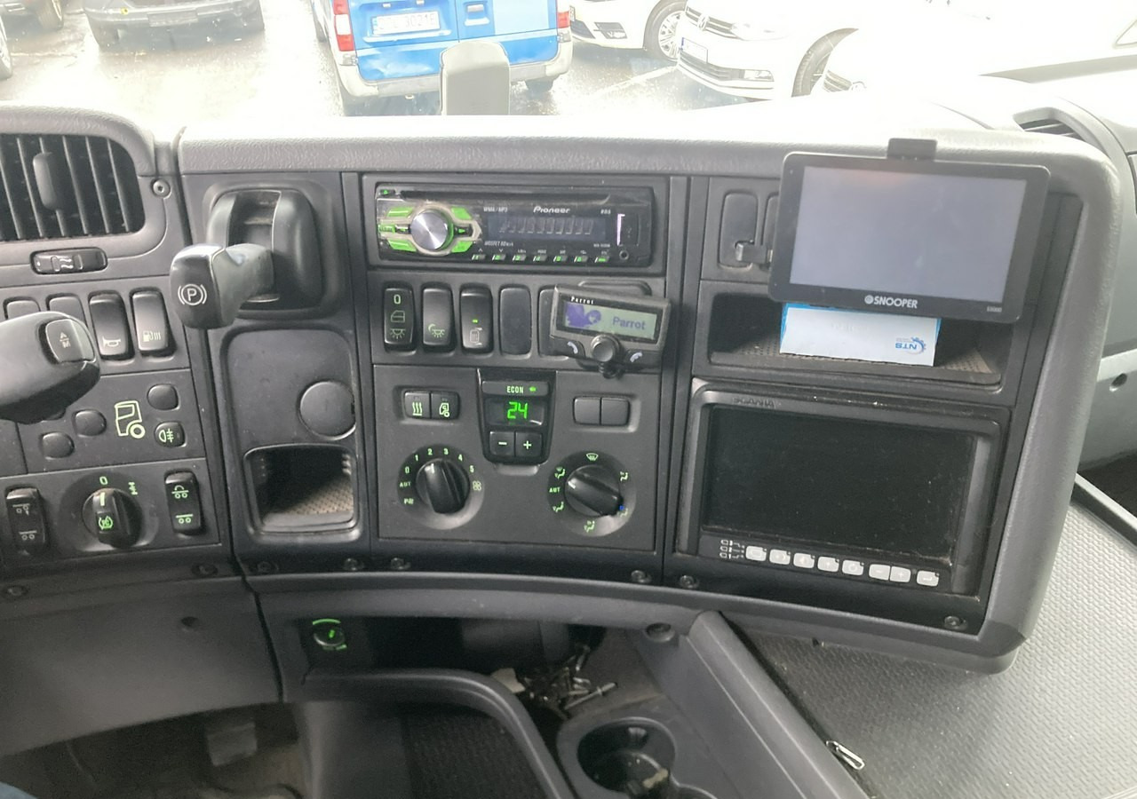 Inna Inny Scania G320 Wózek PALFINGER Firanka Plandeka plandeka Moffett 2012 - Kamioncine me tendë: foto 5 Inna Inny Scania G320 Wózek PALFINGER Firanka Plandeka plandeka Moffett 2012 - Kamioncine me tendë: foto 5