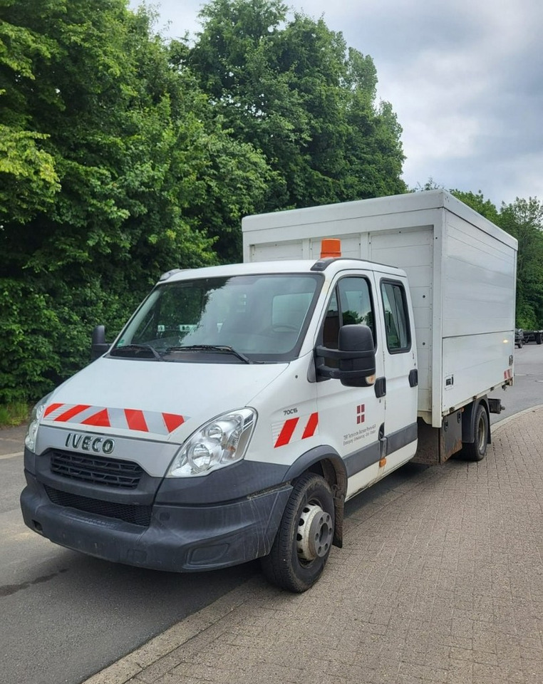 Iveco Inny Iveco Iveco 70C15 Wywrotka 3-strony Doka Dokka 6-osob 2013 - Kamioncine vetëshkarkuese: foto 2 Iveco Inny Iveco Iveco 70C15 Wywrotka 3-strony Doka Dokka 6-osob 2013 - Kamioncine vetëshkarkuese: foto 2