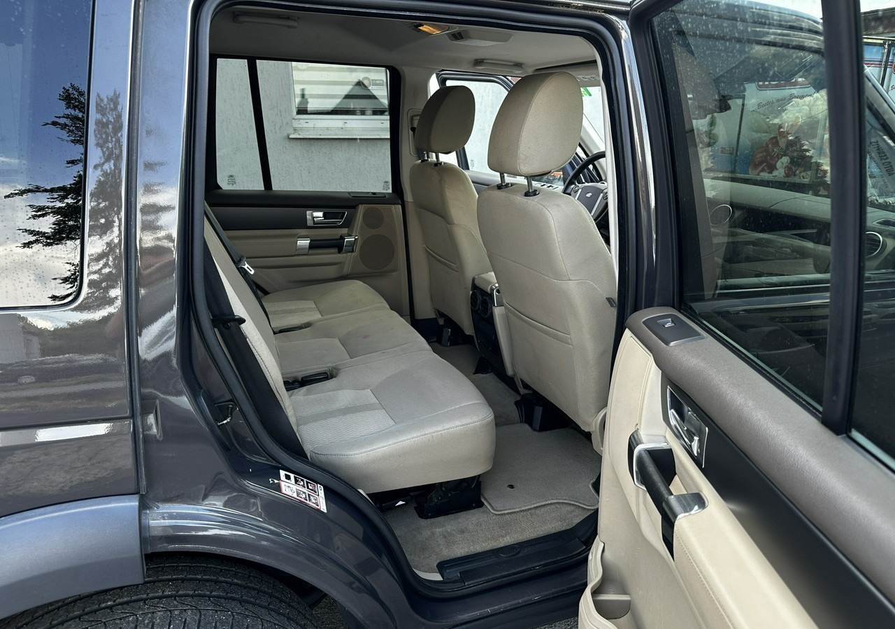 SUV Land Rover Discovery IV Discovery IV 3.0SD V6 HSE Bogate Wyposażenie 2013: foto 18