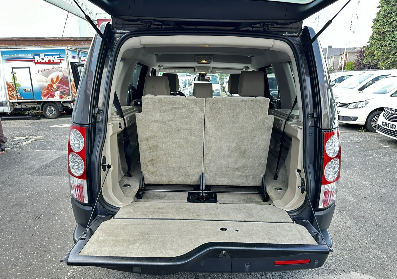 SUV Land Rover Discovery IV Discovery IV 3.0SD V6 HSE Bogate Wyposażenie 2013: foto 20