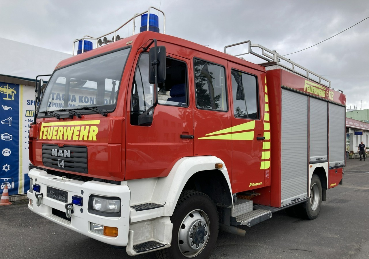MAN Inny MAN MAN 15,250 Straż pożarna gaśnicza 9-osobowa 4X4 Wóz strażacki 2003 - Zjarrfikëse: foto 2 MAN Inny MAN MAN 15,250 Straż pożarna gaśnicza 9-osobowa 4X4 Wóz strażacki 2003 - Zjarrfikëse: foto 2