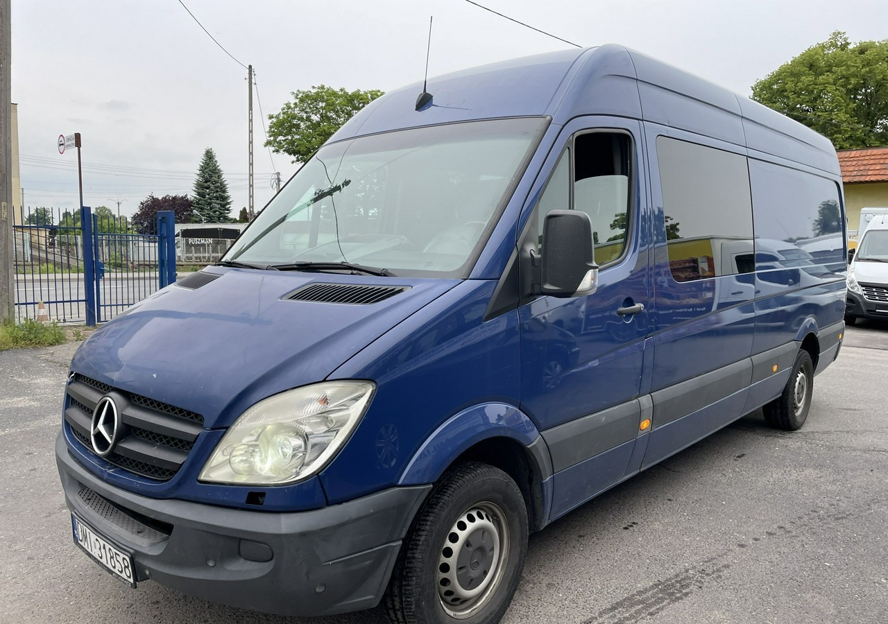 Mercedes-Benz Sprinter Sprinter 316 Maxi Brygadówka 6-osob dokka doka Klima 2010 - Kamioncine dopio kabinë: foto 2 Mercedes-Benz Sprinter Sprinter 316 Maxi Brygadówka 6-osob dokka doka Klima 2010 - Kamioncine dopio kabinë: foto 2