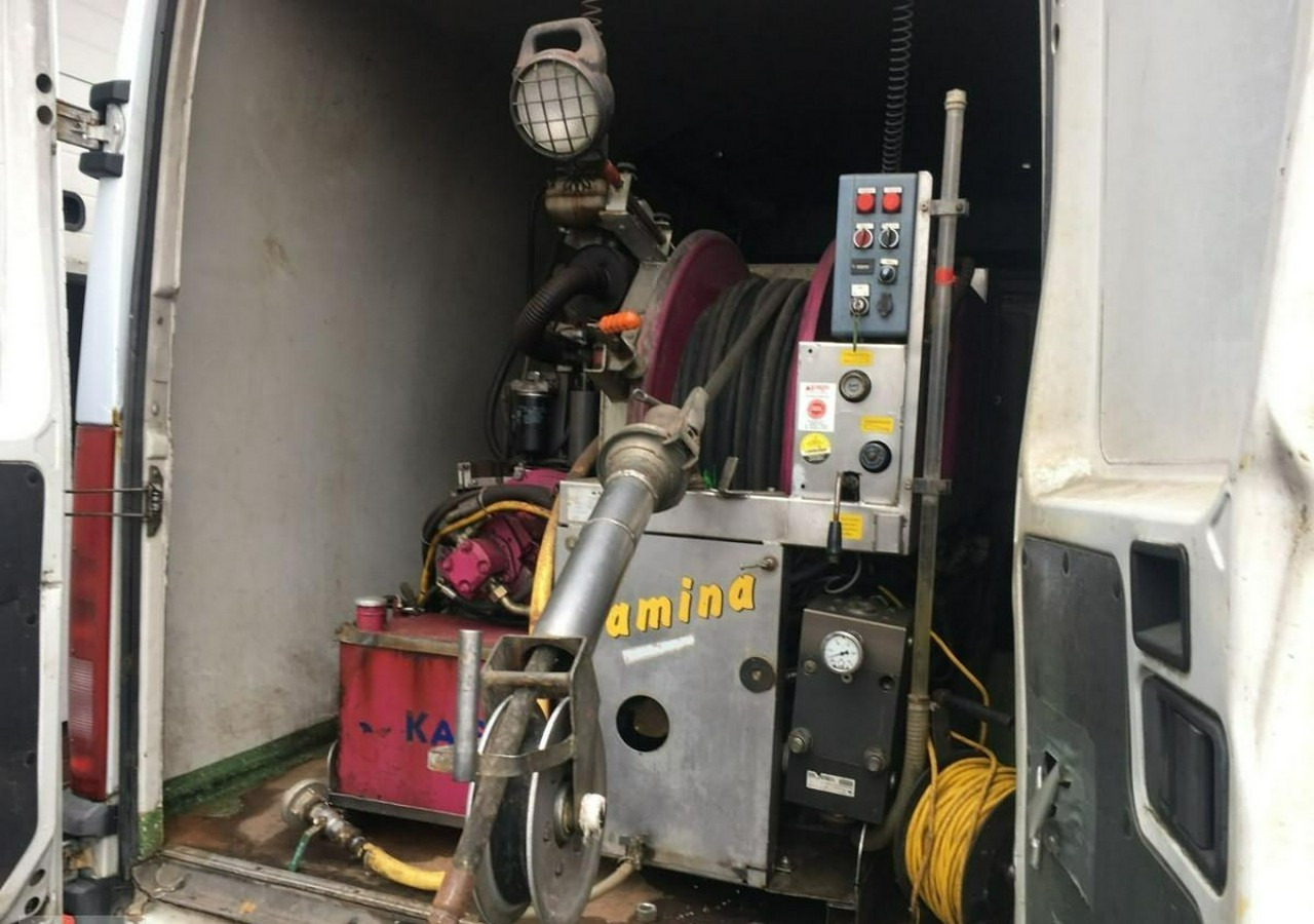 Iveco 35 Urządzenie Kanalizacja Wuko Asenizacyjny Kret - Mjet bujqësor/ Special: foto 3 Iveco 35 Urządzenie Kanalizacja Wuko Asenizacyjny Kret - Mjet bujqësor/ Special: foto 3