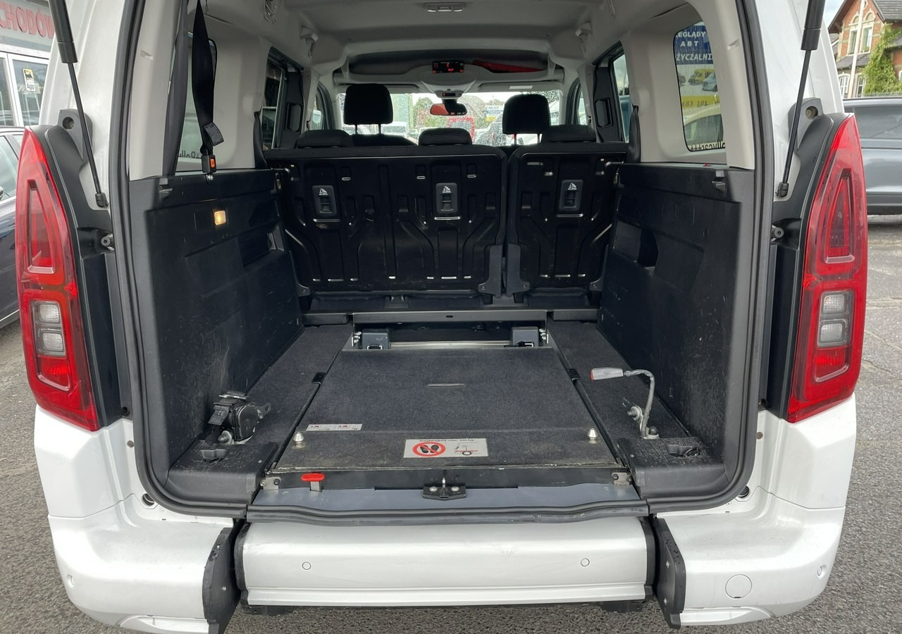 Opel Combo IV Combo Life Opel ComboLife Niepełnosprawnych inwalida rampa Bogate wy - Makinë me portobagazh: foto 2 Opel Combo IV Combo Life Opel ComboLife Niepełnosprawnych inwalida rampa Bogate wy - Makinë me portobagazh: foto 2