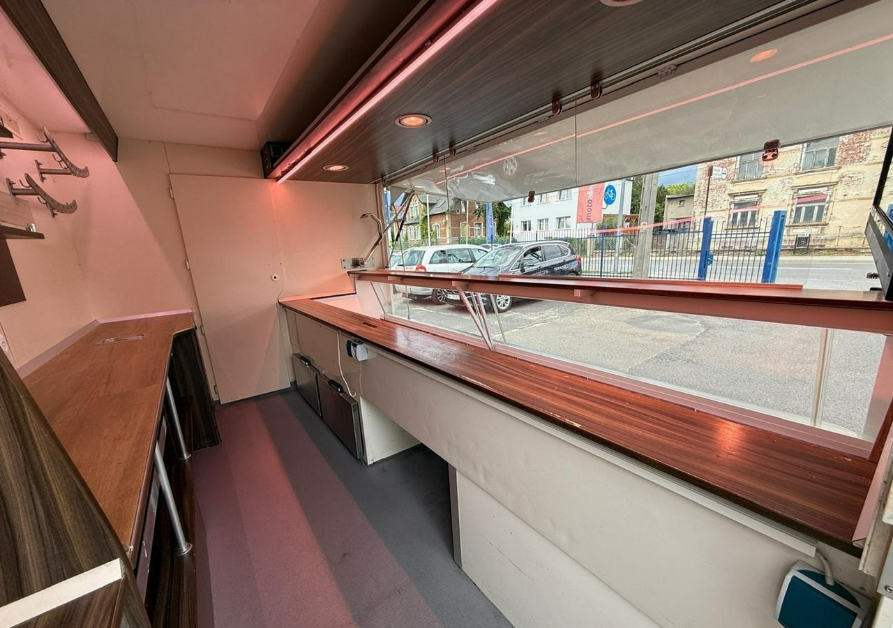 Lizingu i  Renault Master Autosklep wędlin Gastronomiczny Food Truck Foodtruck Sklep Solar 20 Renault Master Autosklep wędlin Gastronomiczny Food Truck Foodtruck Sklep Solar 20: foto 7 Lizingu i  Renault Master Autosklep wędlin Gastronomiczny Food Truck Foodtruck Sklep Solar 20 Renault Master Autosklep wędlin Gastronomiczny Food Truck Foodtruck Sklep Solar 20: foto 7