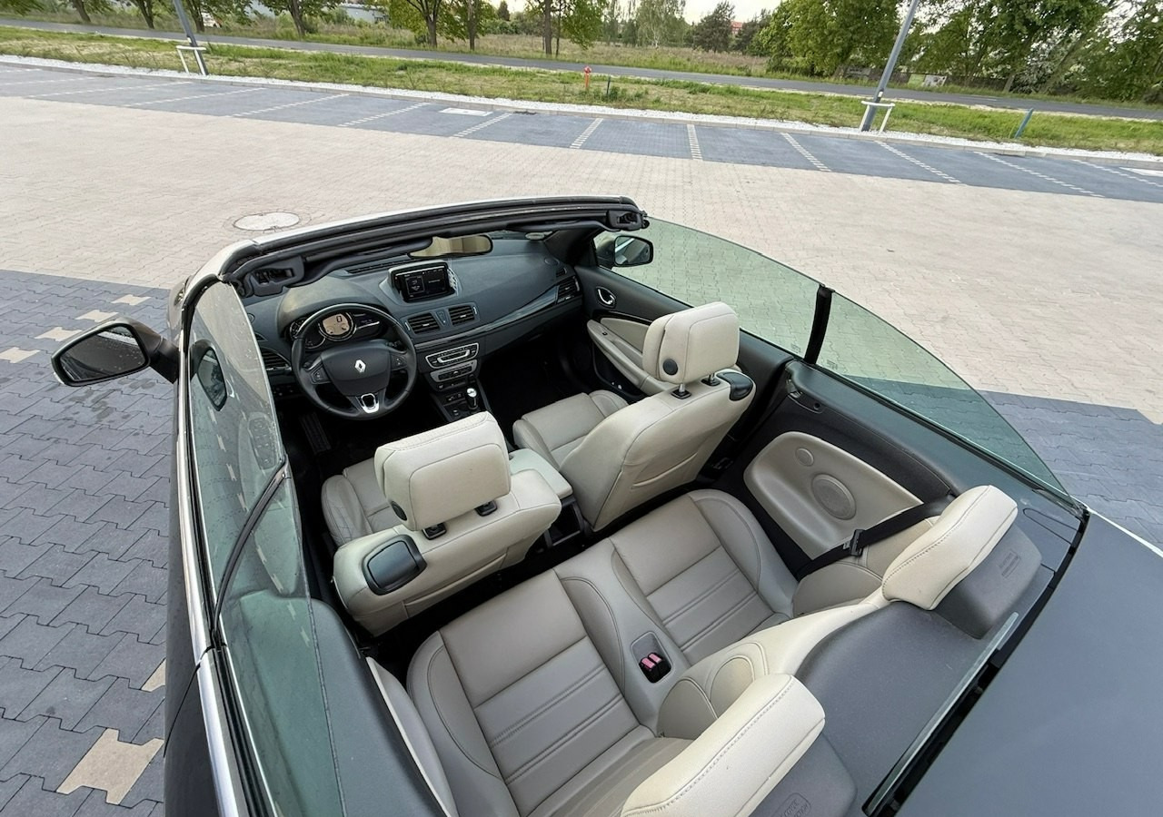 Renault Megane III Cabrio LIFT III 1.2 TCE 131 Skóra Led Navi PDC Bogate wyposażenie 20 - Veturë: foto 3 Renault Megane III Cabrio LIFT III 1.2 TCE 131 Skóra Led Navi PDC Bogate wyposażenie 20 - Veturë: foto 3