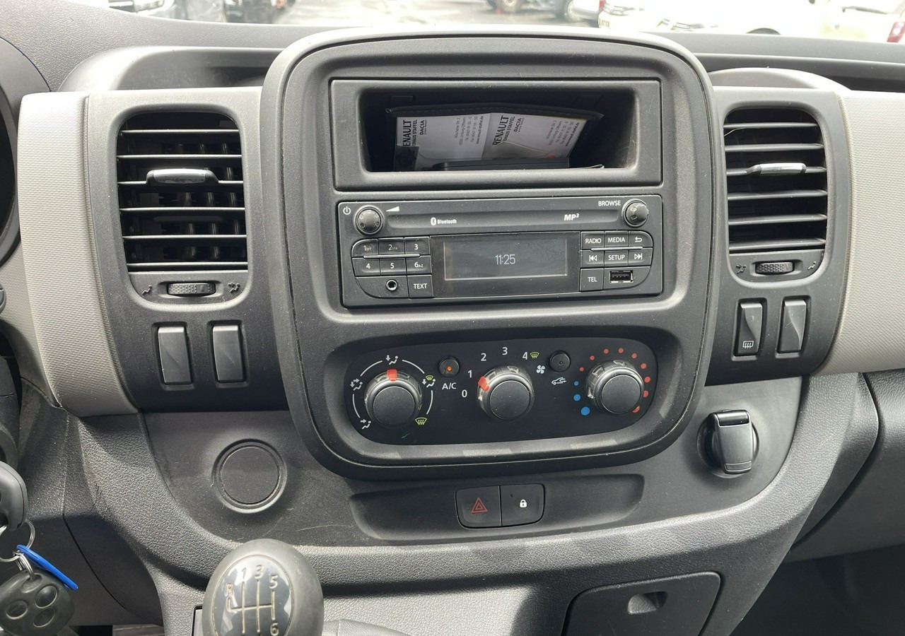 Renault Trafic Renault Trafic 1.6-120KM Klima 2018 - Furgon: foto 3 Renault Trafic Renault Trafic 1.6-120KM Klima 2018 - Furgon: foto 3
