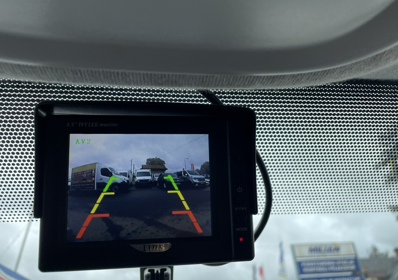 Renault Trafic Renault Trafic 1.6-120KM Klima 2018 - Furgon: foto 4 Renault Trafic Renault Trafic 1.6-120KM Klima 2018 - Furgon: foto 4