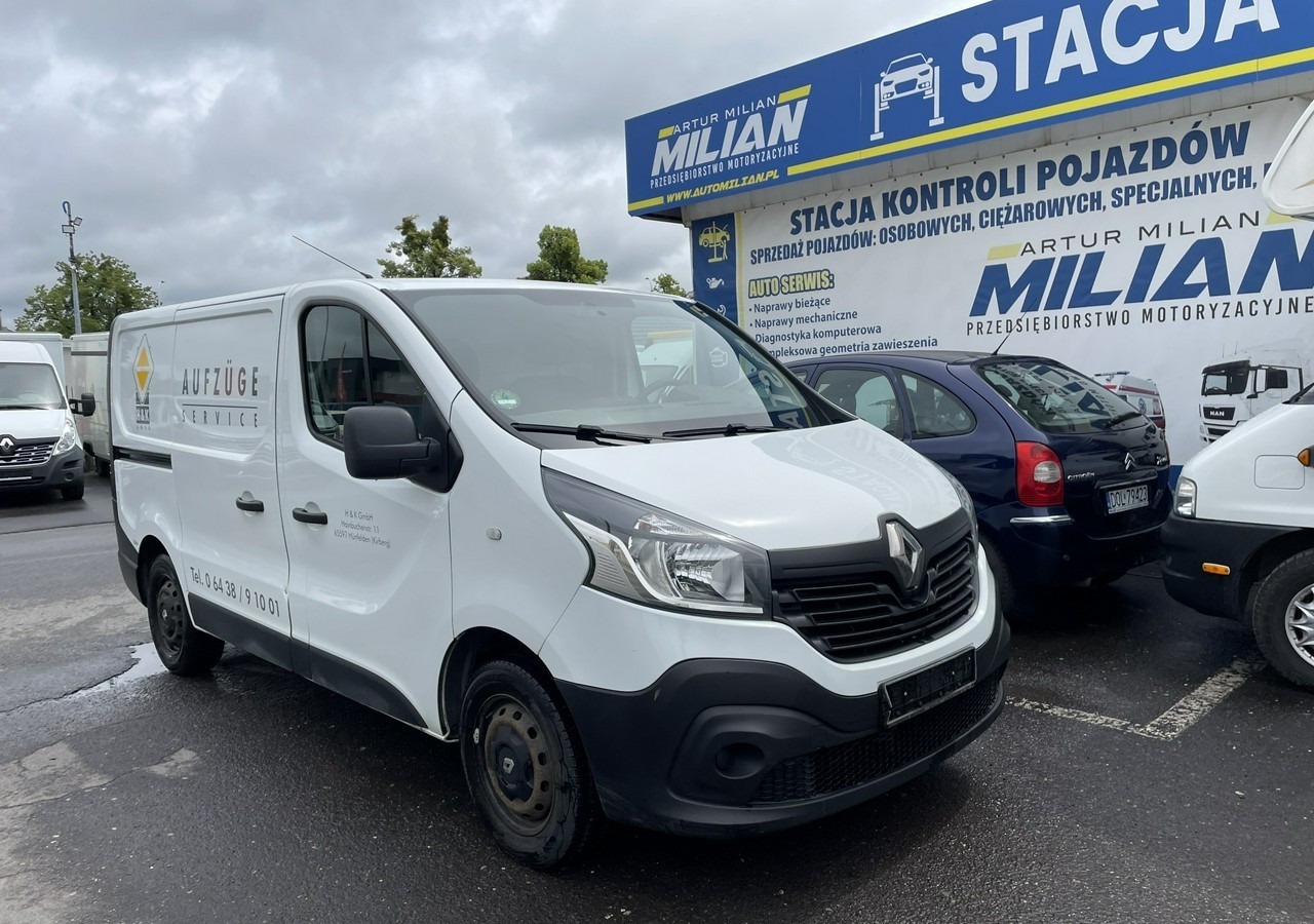 Renault Trafic Renault Trafic 1.6-120KM Klima 2018 - Furgon: foto 1 Renault Trafic Renault Trafic 1.6-120KM Klima 2018 - Furgon: foto 1