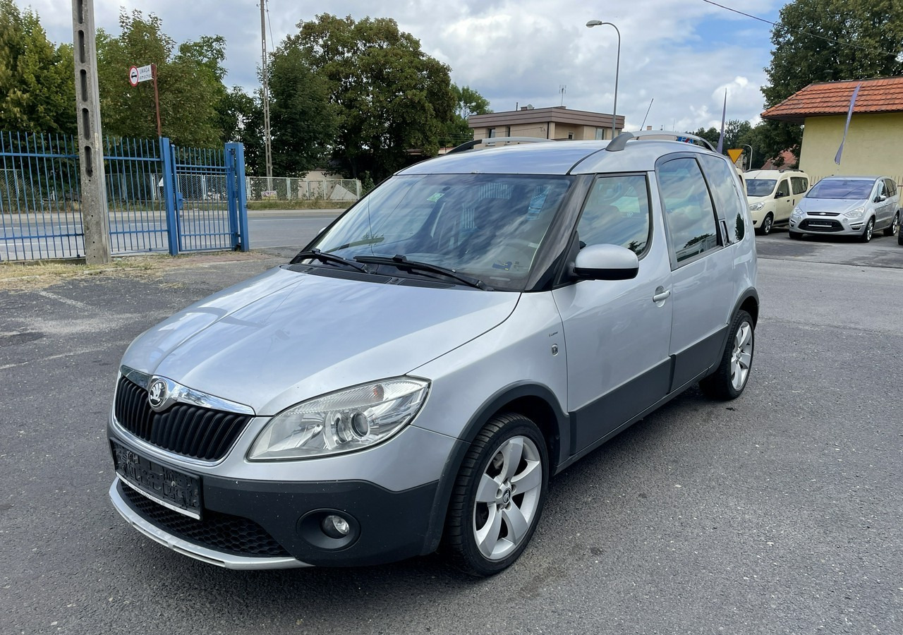 Skoda Roomster I Roomster Scout 1.6-16V Klima 2012 - Veturë: foto 1 Skoda Roomster I Roomster Scout 1.6-16V Klima 2012 - Veturë: foto 1