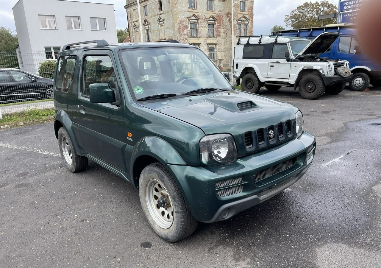 Suzuki Jimny Suzuki Jimny 1.5 Diesel 4X4 - SUV: foto 1 Suzuki Jimny Suzuki Jimny 1.5 Diesel 4X4 - SUV: foto 1