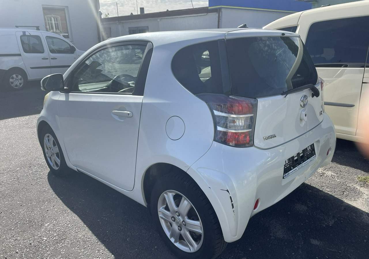 Hatchback Toyota IQ Toyota iQ Klima: foto 13