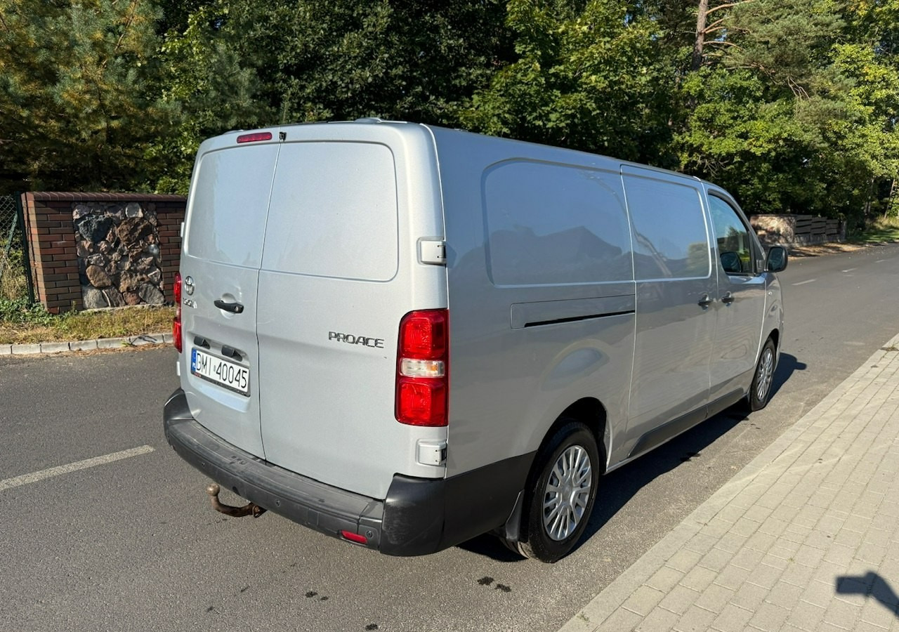 Toyota Proace Toyota ProAce 2.0-122KM Max -Long Klima 2x boczne drzwi Salon PL - Furgon: foto 2 Toyota Proace Toyota ProAce 2.0-122KM Max -Long Klima 2x boczne drzwi Salon PL - Furgon: foto 2