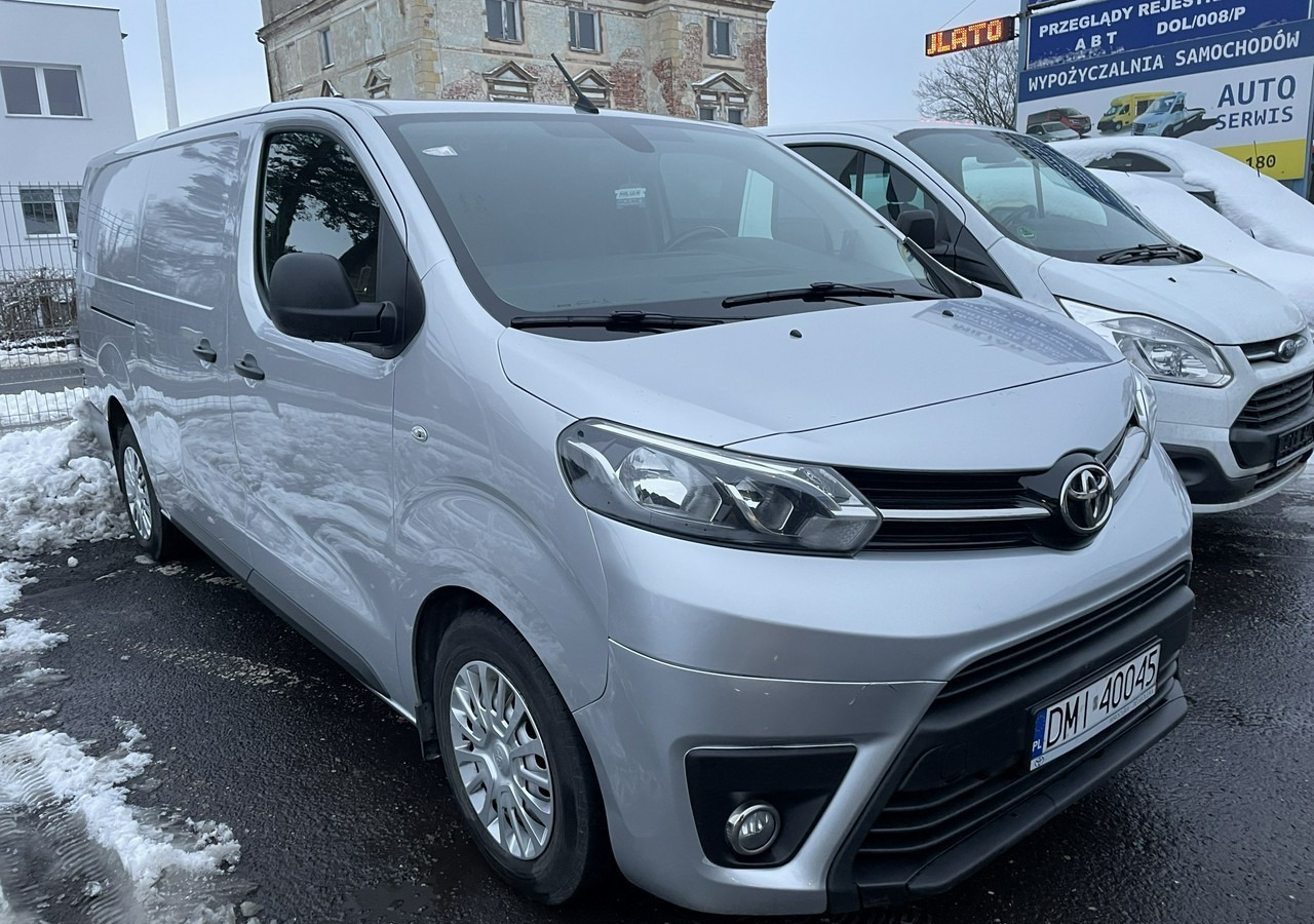 Toyota Proace Toyota ProAce 2.0-122KM Max -Long Klima 2x boczne drzwi Salon PL - Furgon: foto 3 Toyota Proace Toyota ProAce 2.0-122KM Max -Long Klima 2x boczne drzwi Salon PL - Furgon: foto 3