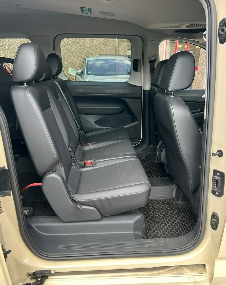 Volkswagen Caddy III Caddy 2.0 Maxi 7-osob Niepełnosprawnych inwalida rampa Model2023 PFR - Makinë me portobagazh: foto 4 Volkswagen Caddy III Caddy 2.0 Maxi 7-osob Niepełnosprawnych inwalida rampa Model2023 PFR - Makinë me portobagazh: foto 4