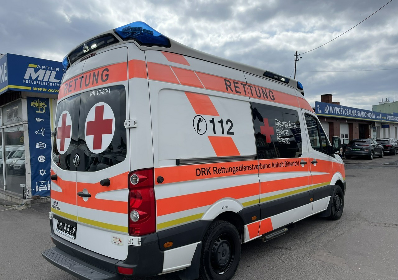 Volkswagen Crafter Crafter 2.0-163KM Karetka Ambulans Wyposażony Model 2016 - Ambulancë: foto 5 Volkswagen Crafter Crafter 2.0-163KM Karetka Ambulans Wyposażony Model 2016 - Ambulancë: foto 5