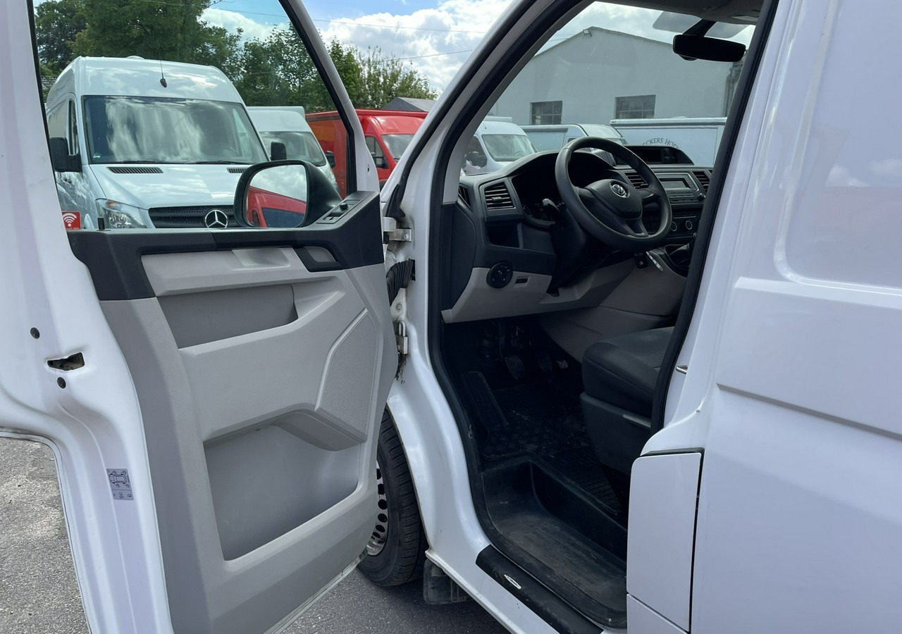 Furgon Volkswagen Transporter Volkswagen Transporter T6 Long 2.0-150KM 4X4 Klima Model 2018: foto 10