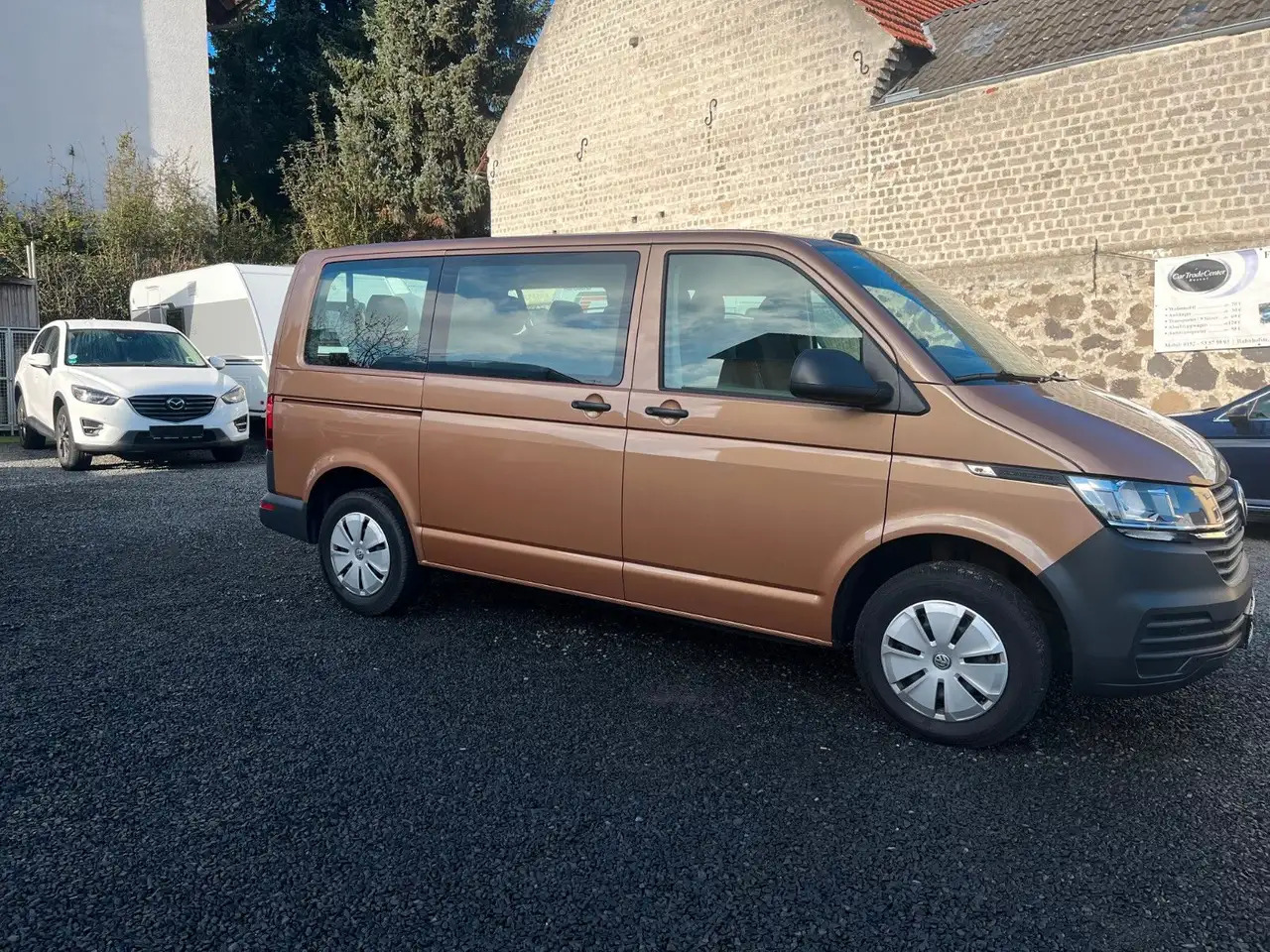 Volkswagen T6.1 Transporter T6.1 Transporter Kombi Kombi FWD - Minibus, Furgon pasagjerësh: foto 5 Volkswagen T6.1 Transporter T6.1 Transporter Kombi Kombi FWD - Minibus, Furgon pasagjerësh: foto 5