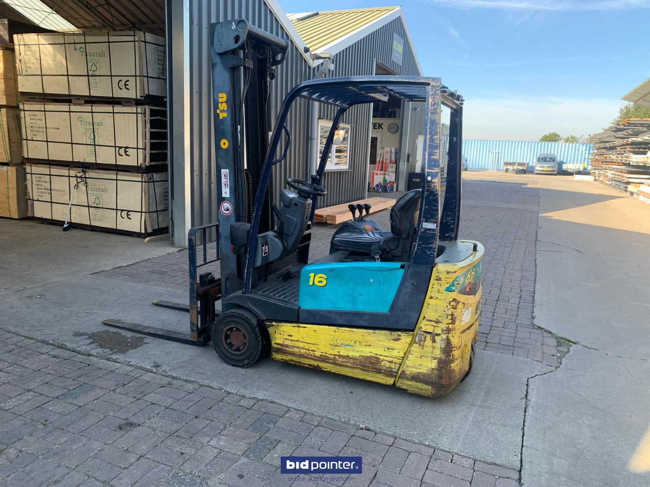 Heftruck elektrisch - 3 wiel - 1600kg! Freelift! Komatsu FB16 - 5.5 mtr. Sideshift! - Pirun elektrik: foto 1 Heftruck elektrisch - 3 wiel - 1600kg! Freelift! Komatsu FB16 - 5.5 mtr. Sideshift! - Pirun elektrik: foto 1