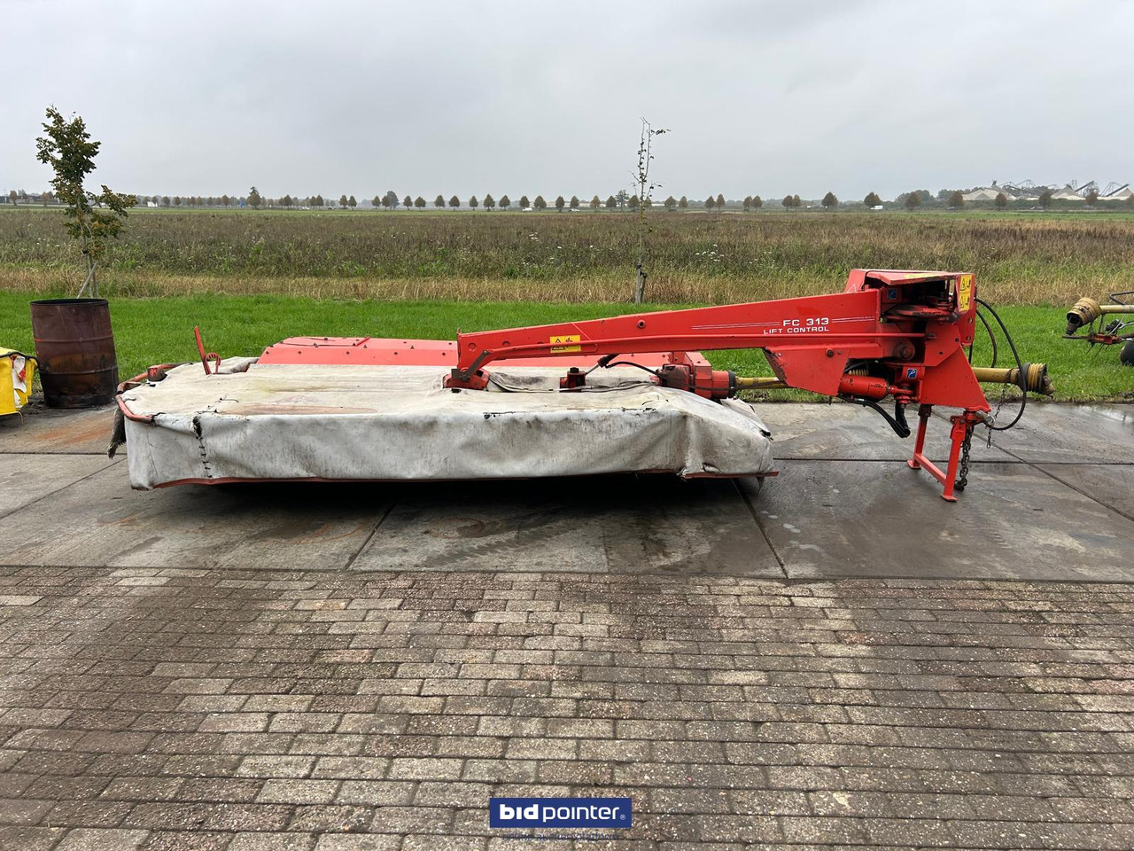 Kuhn FC313 - Korrëse bari: foto 2 Kuhn FC313 - Korrëse bari: foto 2