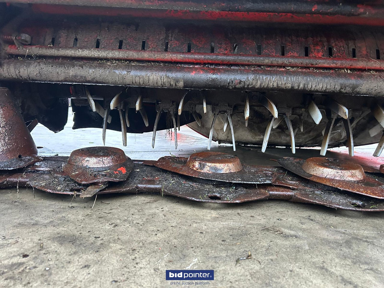 Kuhn FC313F - Korrëse bari: foto 3 Kuhn FC313F - Korrëse bari: foto 3