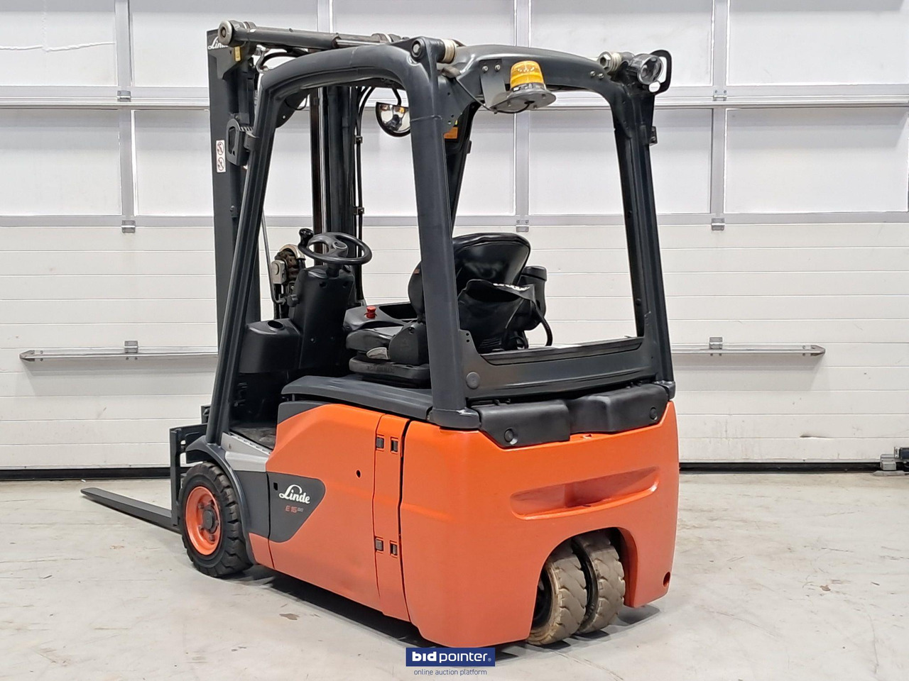 Linde E16-02 elektrische vorkheftruck - Pirun elektrik: foto 3 Linde E16-02 elektrische vorkheftruck - Pirun elektrik: foto 3