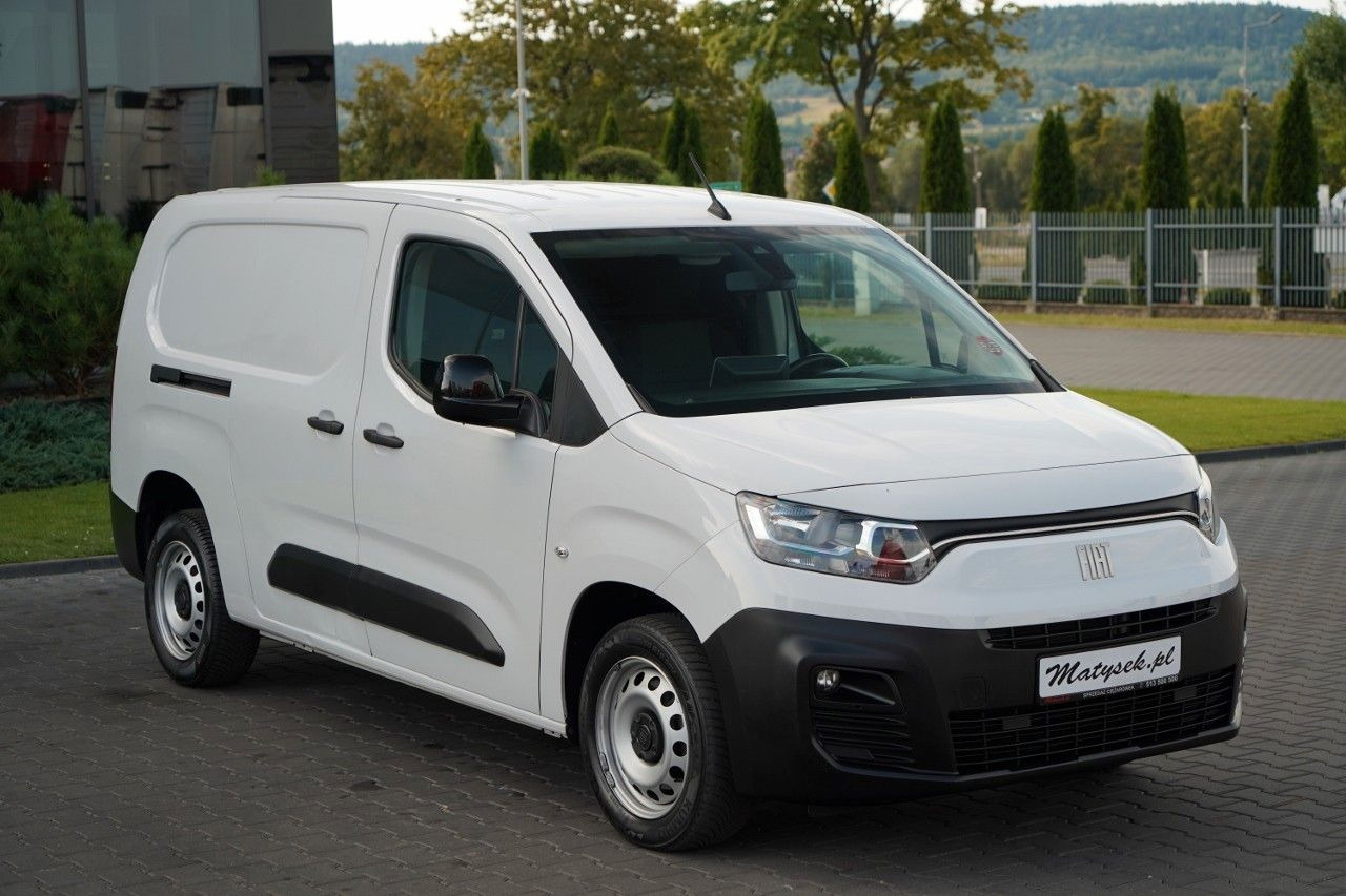 Fiat DOBLO / FURGON / BLASZAK / 2023 R / SPROWADZON - Furgon i vogël: foto 2 Fiat DOBLO / FURGON / BLASZAK / 2023 R / SPROWADZON - Furgon i vogël: foto 2