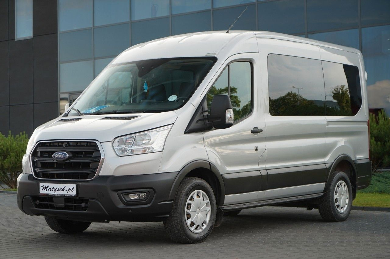 Ford TRANSIT / 6 miejsc + Najazd na wózek / Dla osób - Furgon pasagjerësh: foto 1 Ford TRANSIT / 6 miejsc + Najazd na wózek / Dla osób - Furgon pasagjerësh: foto 1