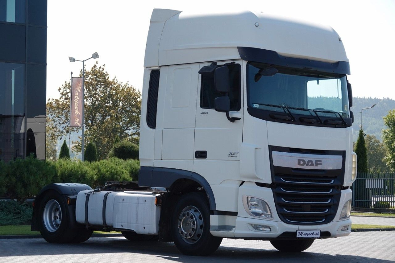 DAF XF 460 / MANUAL / STANDARD / SUPER SPACE CAB - Gjysmë-kamion: foto 1 DAF XF 460 / MANUAL / STANDARD / SUPER SPACE CAB - Gjysmë-kamion: foto 1