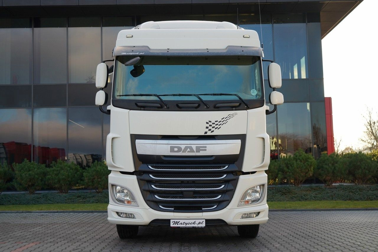DAF XF 460 / SPACE CAB / EURO 6 - Gjysmë-kamion: foto 3 DAF XF 460 / SPACE CAB / EURO 6 - Gjysmë-kamion: foto 3