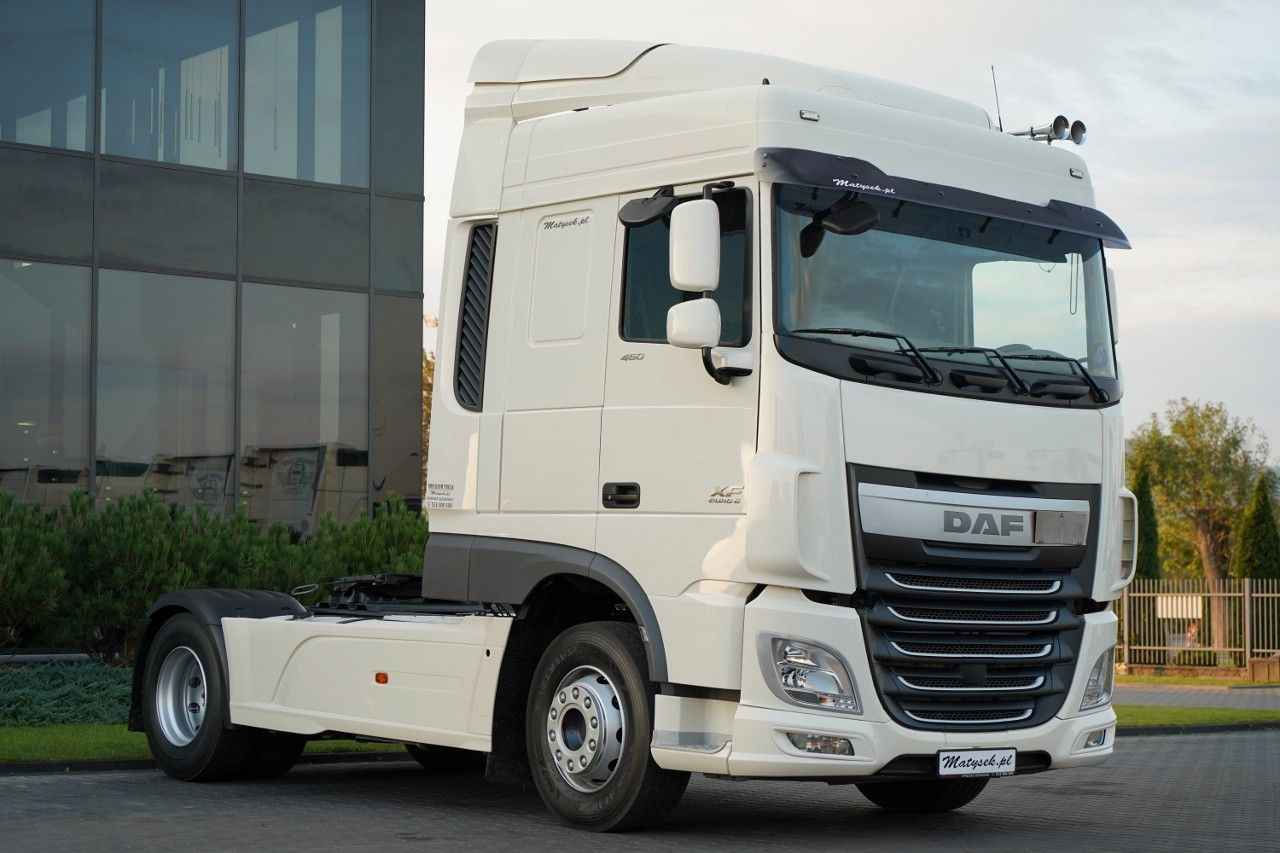 DAF XF 460 / SPACE CAB / RETARDER / EURO 6 / SPROWA - Gjysmë-kamion: foto 1 DAF XF 460 / SPACE CAB / RETARDER / EURO 6 / SPROWA - Gjysmë-kamion: foto 1