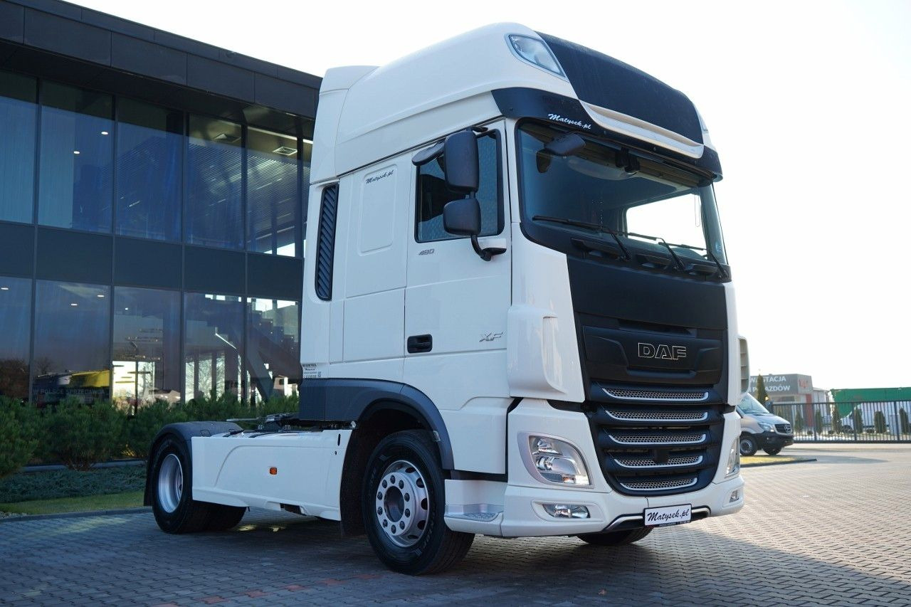 DAF XF 480 / SUPER SPACE CAB / 2021 ROK - Gjysmë-kamion: foto 5 DAF XF 480 / SUPER SPACE CAB / 2021 ROK - Gjysmë-kamion: foto 5