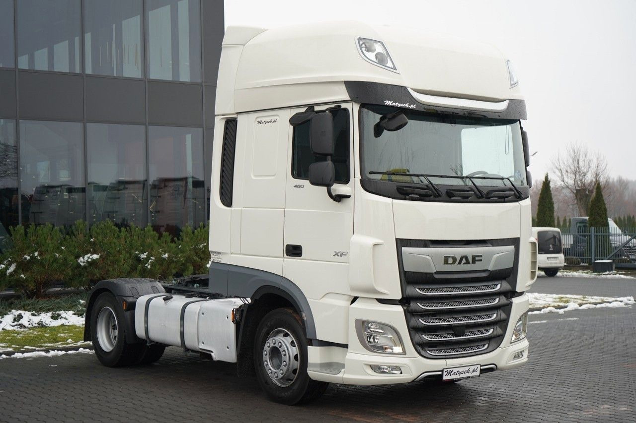 DAF XF 480 / SUPER SPACE CAB / 2021 ROK - Gjysmë-kamion: foto 4 DAF XF 480 / SUPER SPACE CAB / 2021 ROK - Gjysmë-kamion: foto 4
