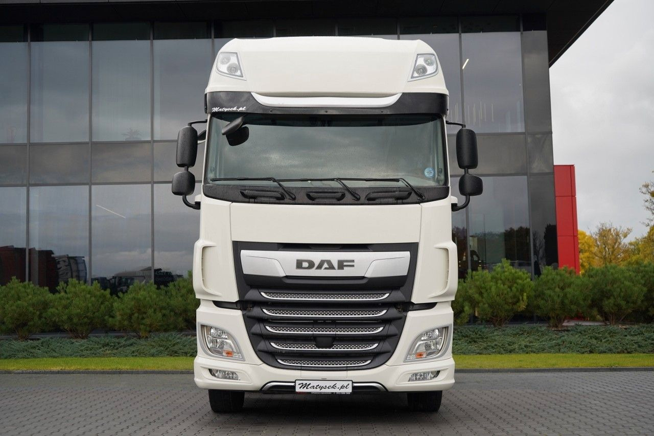 DAF XF 480 / SUPER SPACE CAB / 2022 ROK - Gjysmë-kamion: foto 3 DAF XF 480 / SUPER SPACE CAB / 2022 ROK - Gjysmë-kamion: foto 3