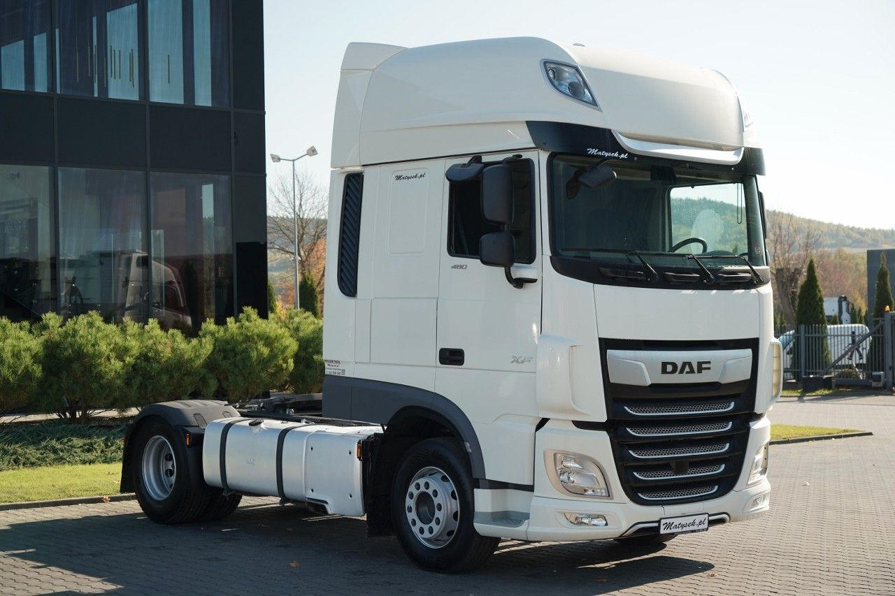 DAF XF 480 / SUPER SPACE CAB / OPONY 100% / 2021 RO - Gjysmë-kamion: foto 2 DAF XF 480 / SUPER SPACE CAB / OPONY 100% / 2021 RO - Gjysmë-kamion: foto 2