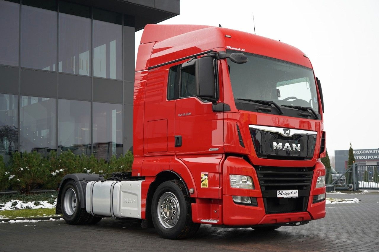 MAN TGX 18.460 / XLX / RETARDER / - Gjysmë-kamion: foto 2 MAN TGX 18.460 / XLX / RETARDER / - Gjysmë-kamion: foto 2