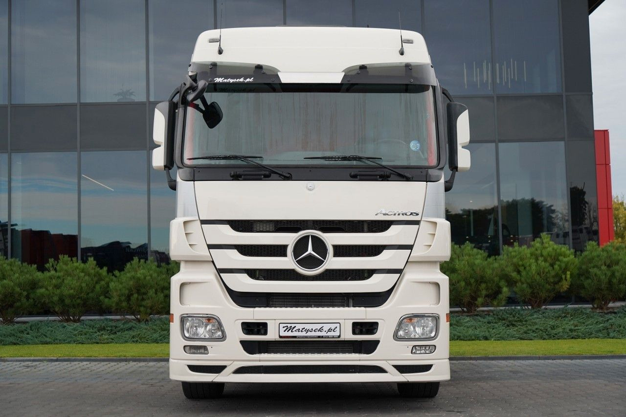 Mercedes-Benz ACTROS 1844 / HYDRAULIKA / 2010 / - Gjysmë-kamion: foto 3 Mercedes-Benz ACTROS 1844 / HYDRAULIKA / 2010 / - Gjysmë-kamion: foto 3