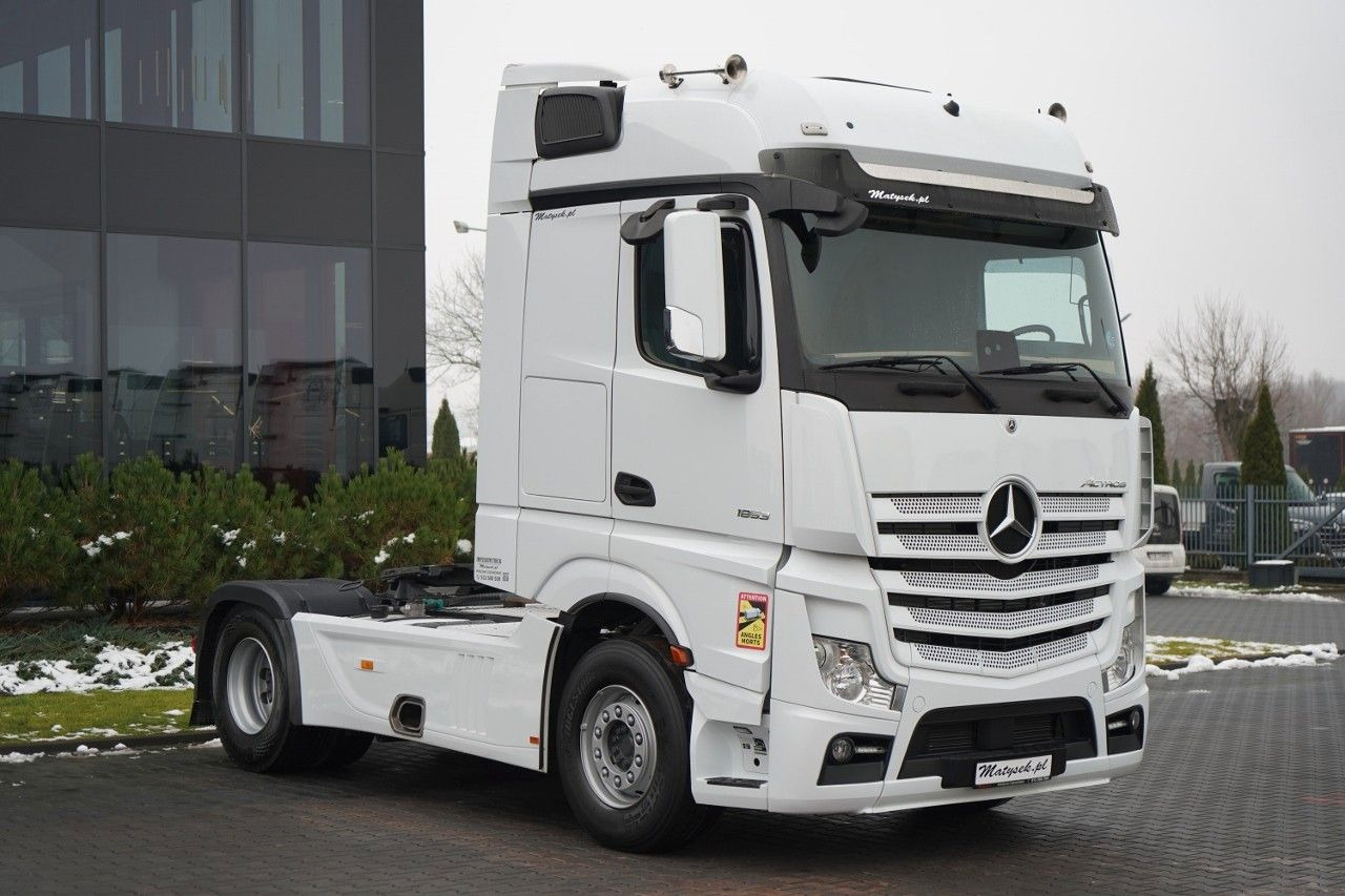 Mercedes-Benz ACTROS 1853 / HYDRAULIKA / RETARDER / BIG SPACE - Gjysmë-kamion: foto 4 Mercedes-Benz ACTROS 1853 / HYDRAULIKA / RETARDER / BIG SPACE - Gjysmë-kamion: foto 4