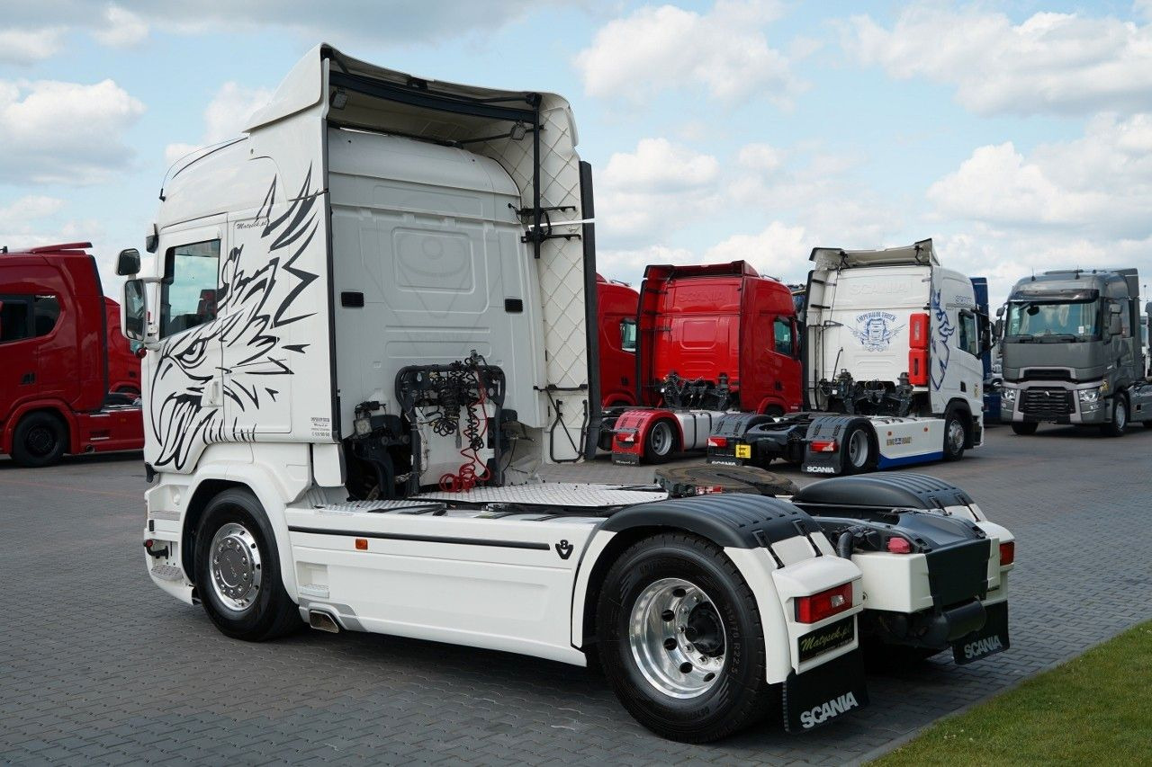 Scania R 580 / V8 / RETARDER / CAŁA NA PODUSZKACH - Gjysmë-kamion: foto 4 Scania R 580 / V8 / RETARDER / CAŁA NA PODUSZKACH - Gjysmë-kamion: foto 4