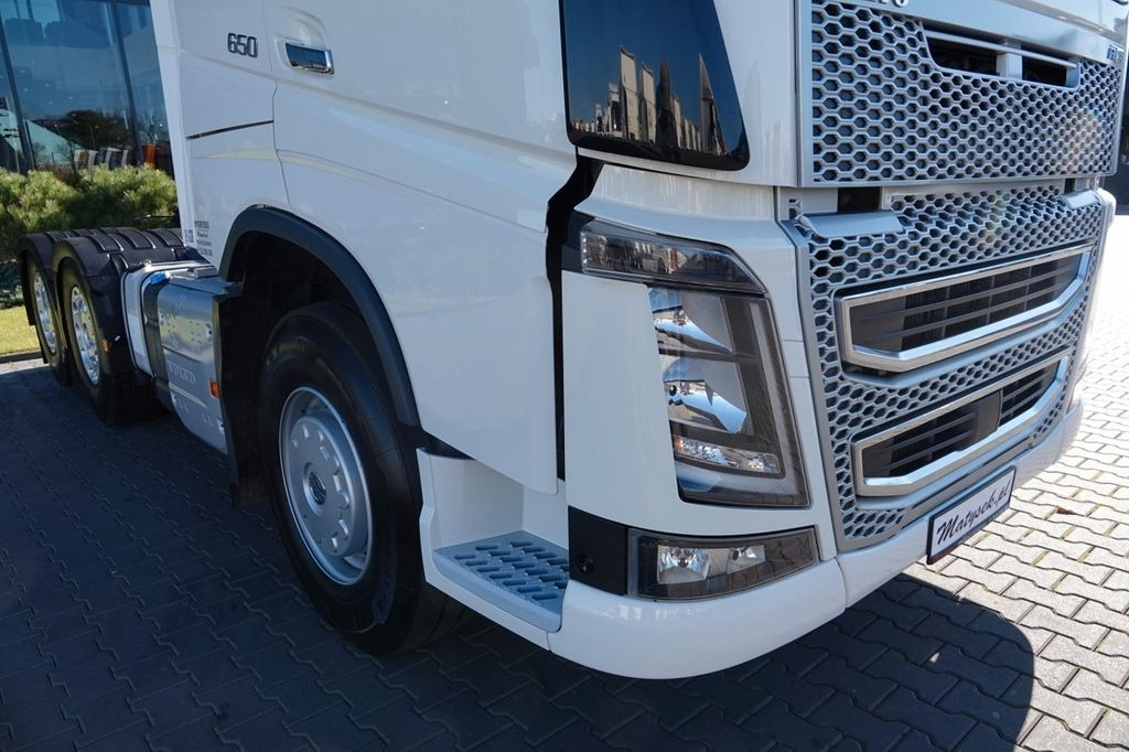 Volvo FH 540 / 6x4 / HYDRAULIKA / I -PARK COOL /3 OSIE Volvo FH 540 / 6x4 / HYDRAULIKA / I -PARK COOL /3 OSIE - Gjysmë-kamion: foto 5 Volvo FH 540 / 6x4 / HYDRAULIKA / I -PARK COOL /3 OSIE Volvo FH 540 / 6x4 / HYDRAULIKA / I -PARK COOL /3 OSIE - Gjysmë-kamion: foto 5