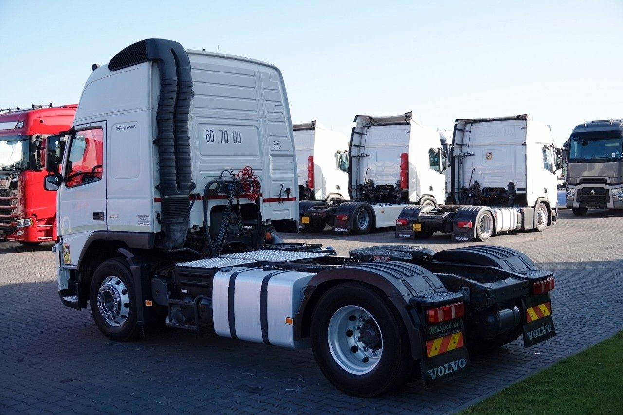 Volvo FM 450 / ADR / ALUFELGI / WAGA: 6900KG / EURO 5 - Gjysmë-kamion: foto 4 Volvo FM 450 / ADR / ALUFELGI / WAGA: 6900KG / EURO 5 - Gjysmë-kamion: foto 4