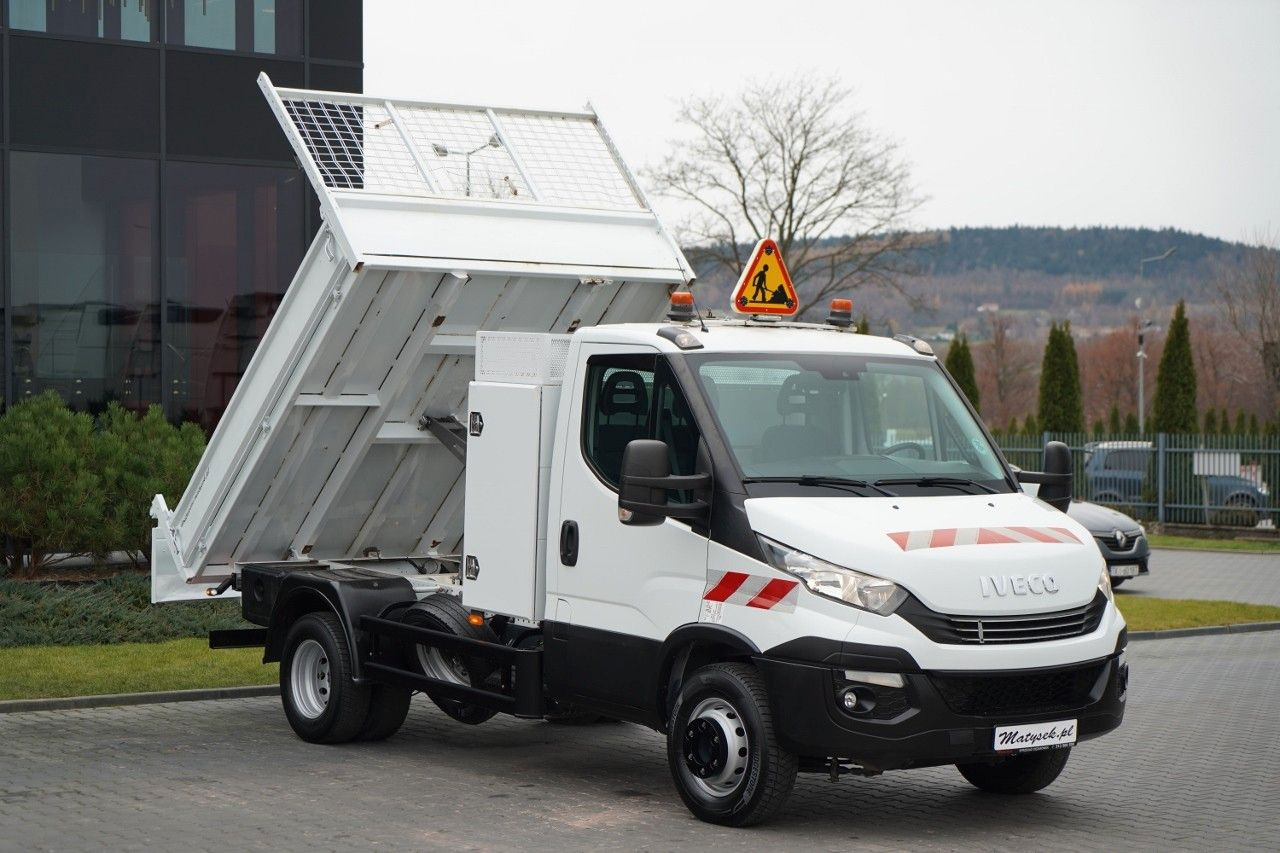 Iveco DAILY 70-180 / WYWROTKA TYLNOZSYPOWA / DMC 7 TON - Kamioncine vetëshkarkuese: foto 4 Iveco DAILY 70-180 / WYWROTKA TYLNOZSYPOWA / DMC 7 TON - Kamioncine vetëshkarkuese: foto 4