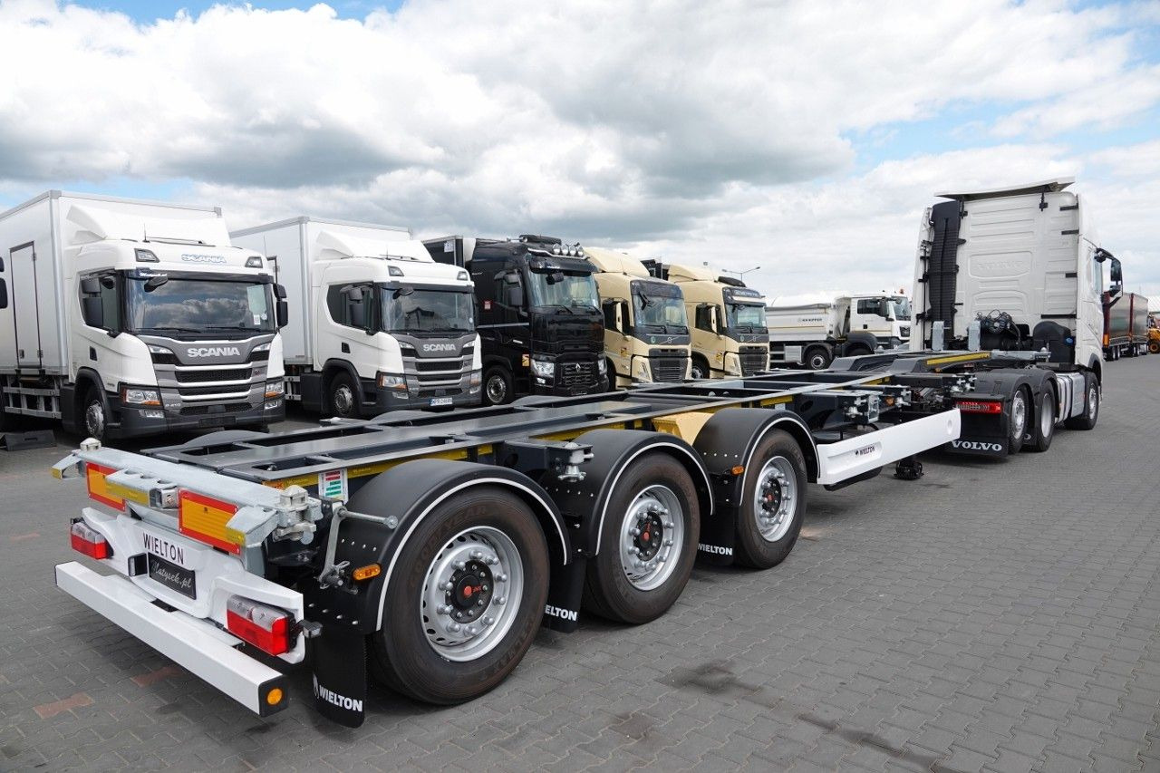 Volvo FH 500 / ZESTAW / BOOGIE 6X2 / I-SAVE / + WIELTO - Kamioni: foto 3 Volvo FH 500 / ZESTAW / BOOGIE 6X2 / I-SAVE / + WIELTO - Kamioni: foto 3